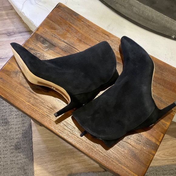 Sam Edelman Black Suede Ankle Boots Size 7 - Picture 6 of 8